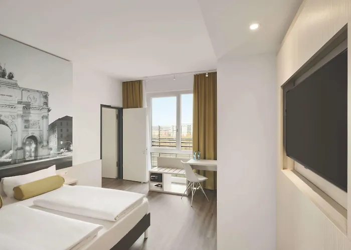 Premier Berliner Tor Hotel 3*