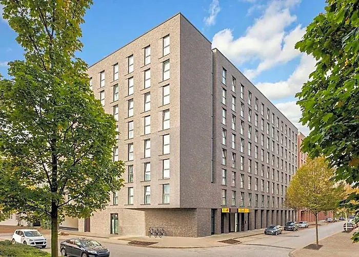 Premier Berliner Tor Hotel 3*