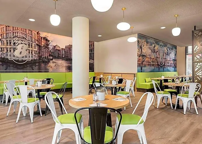Hotel Premier Berliner Tor 3*