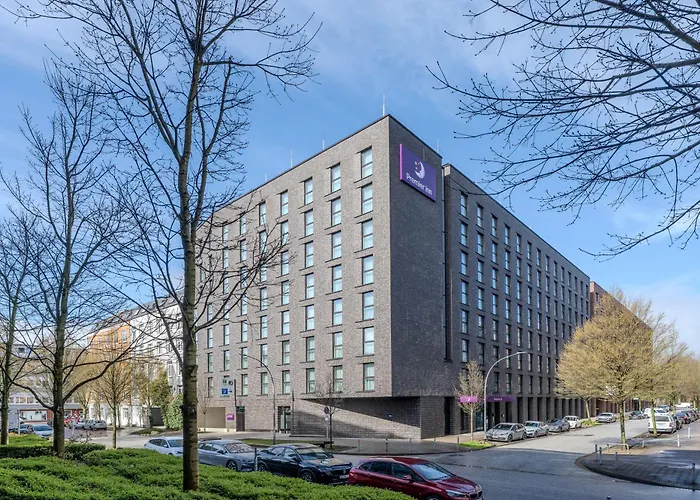 Premier Berliner Tor Hotel 3*